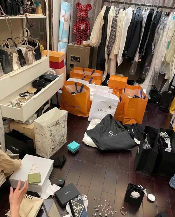 黄陂区回收顶奢鞋服
